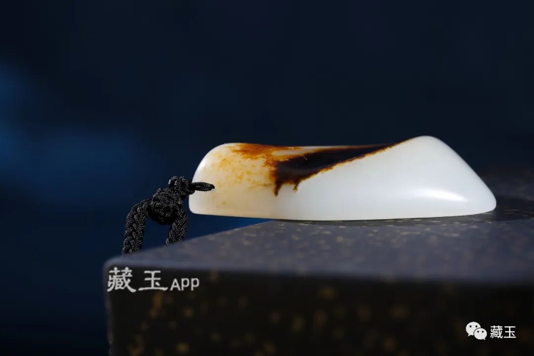 一年售出超百亿件的商品,为什么羊脂白玉收藏价值最高