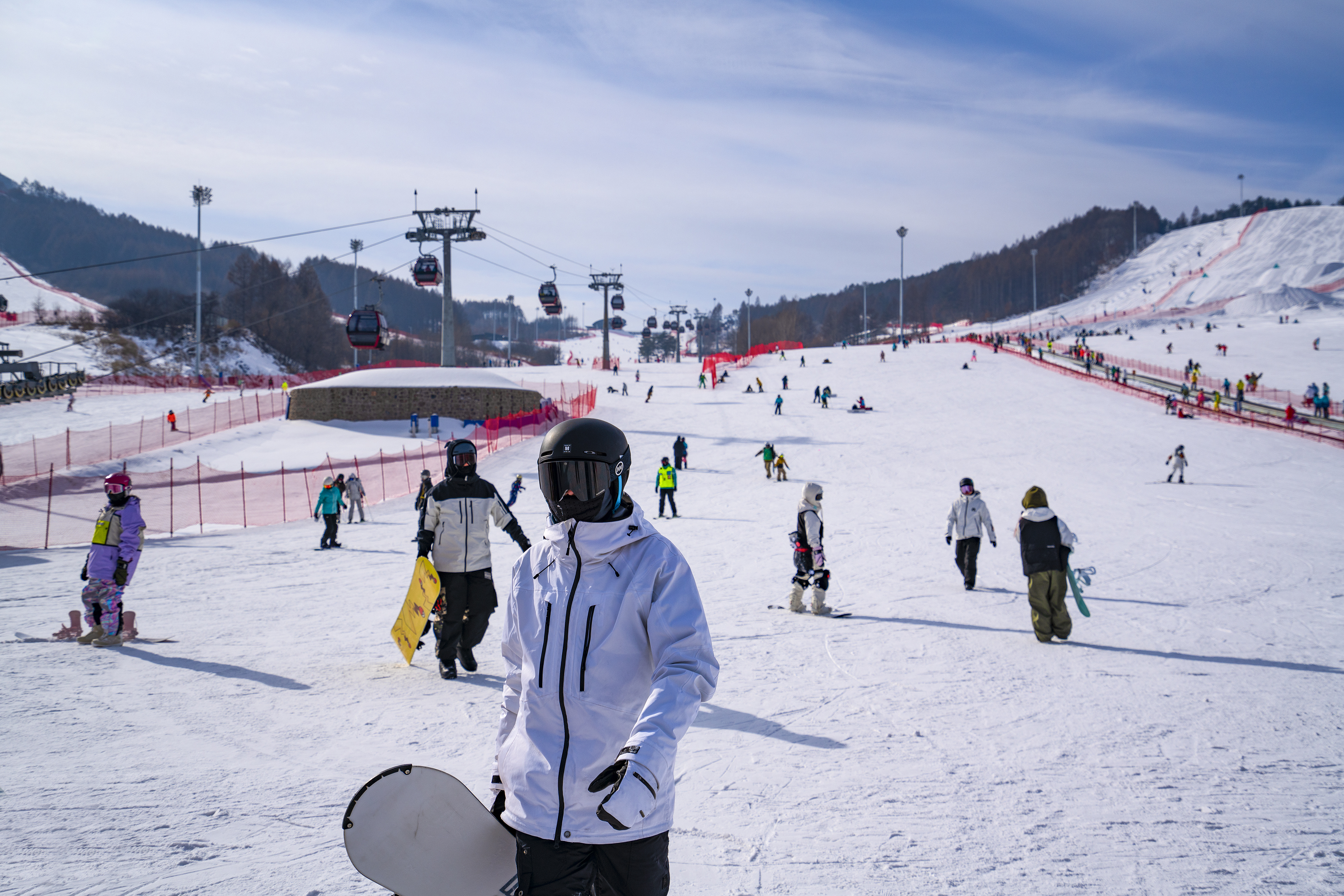 万峰通化滑雪度假区开板时间,通化万峰滑雪度假区种的什么树