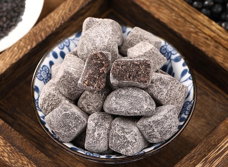 中老年人三伏天吃什么食物最好,老年人少吃南瓜土豆多吃五样菜