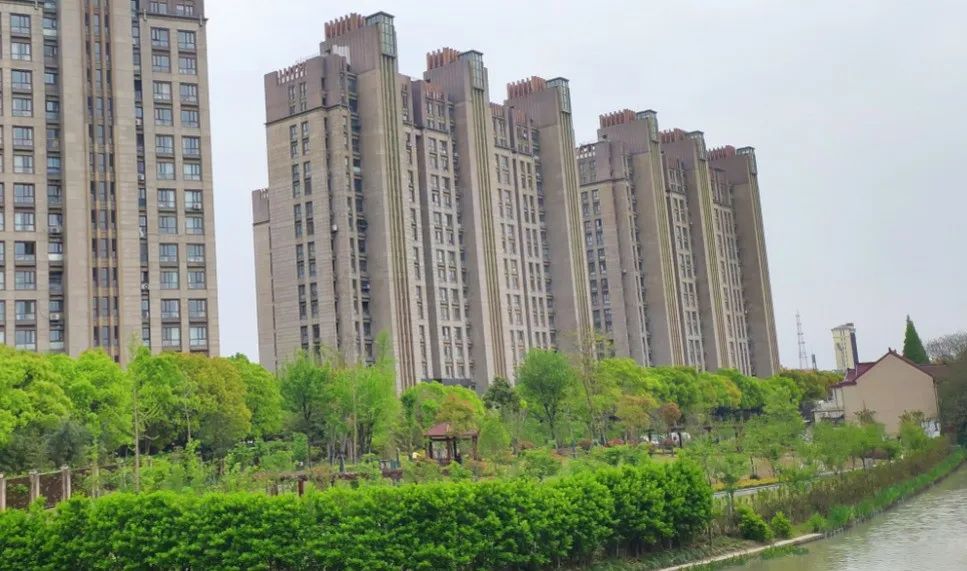 上海浦东张江建中路126弄房价,上海浦东张江新苑房价