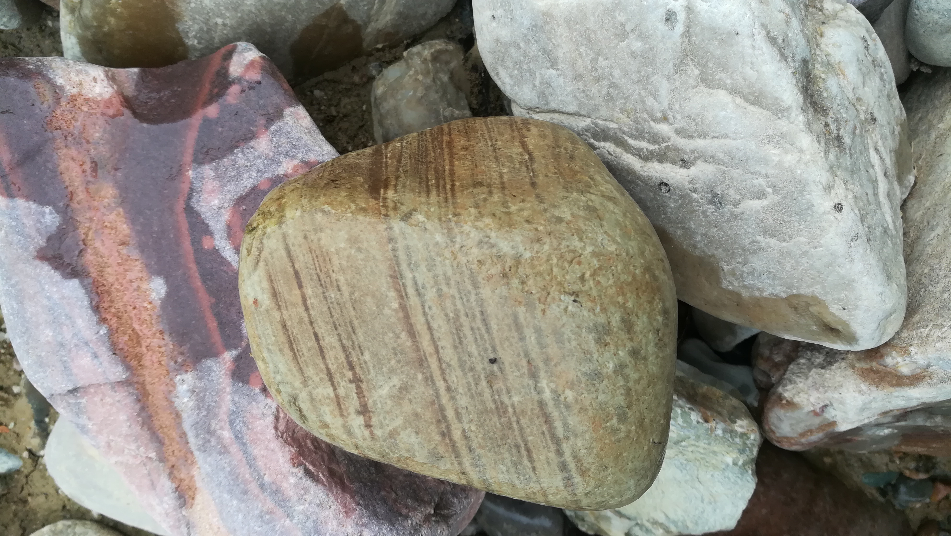 神奇的石头全集免费观看,神奇的石头第二部