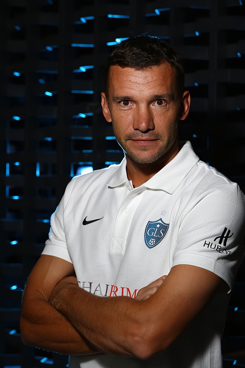 世界十大足球球星,世界足坛十大帅哥排行