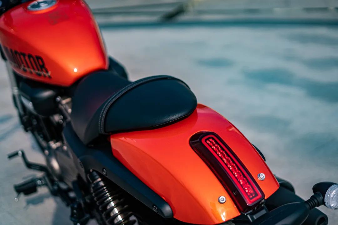 qj新闪300s测评,qjmotor300s测评