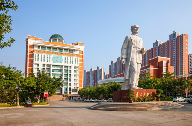 泉州医高专泉州师范学院,泉州师范学院有望升大学吗