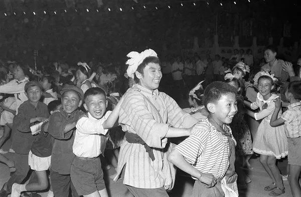 80后童年六一的记忆,六一儿童节难忘的童年记忆