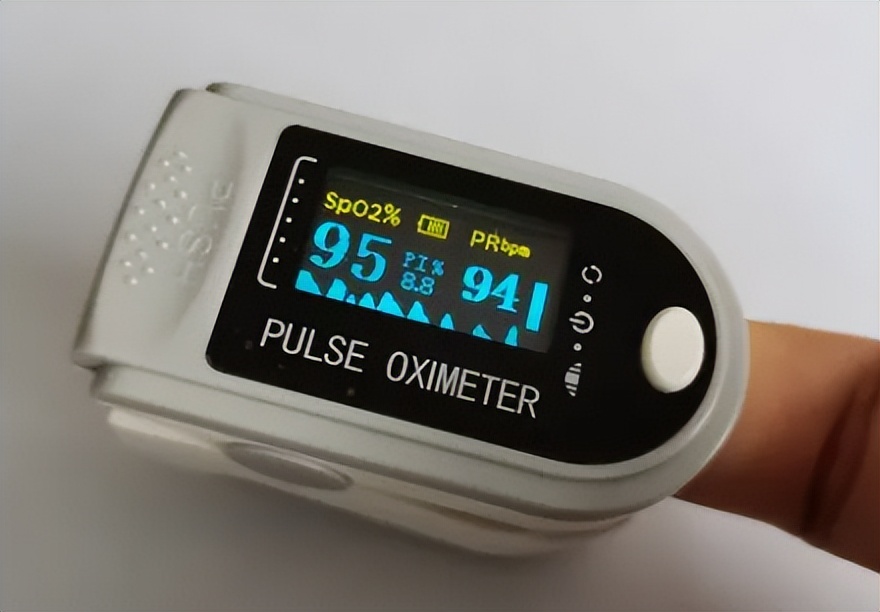 智能手表代替血氧仪靠谱,手环支持血氧仪