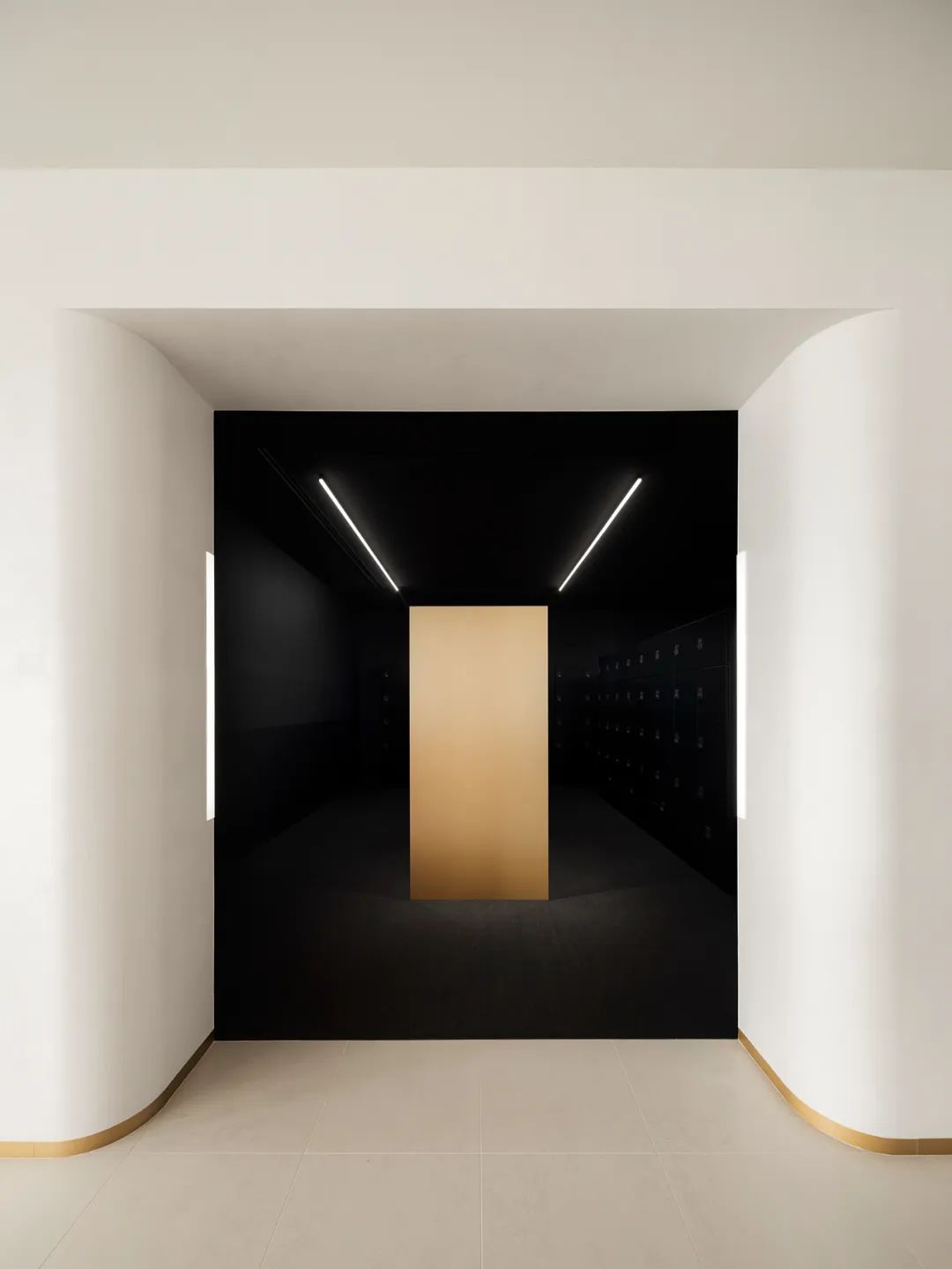 美学中展现企业理念，卡地亚办公室|日本IINInc.事务所