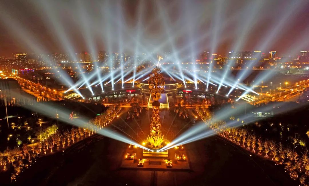 绔嬫槬鏃惰妭鎵竼璧疯埅,绔嬫槬鏄ラ閫佹殩