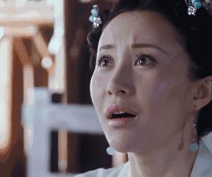 她曾被誉为娱乐圈校花,她被称为最美校花