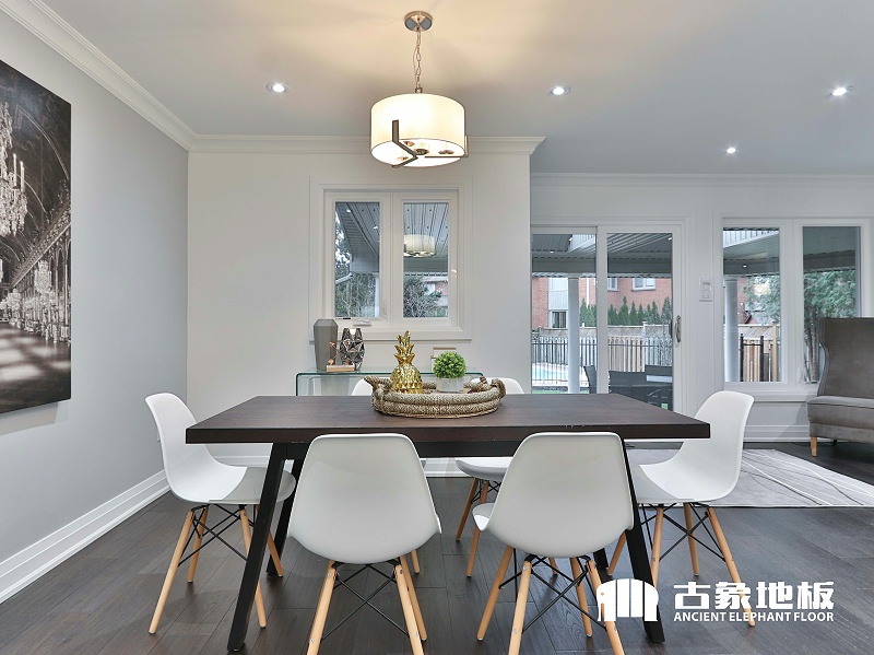 实木复合地板三层好还是多层好,新三层实木地板的卖点