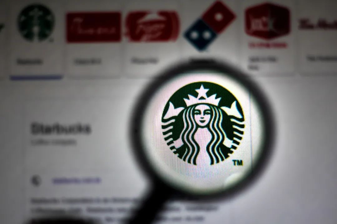 瑞幸2年走完星巴克20年扩张路,瑞幸反击蜜雪冰城原视频