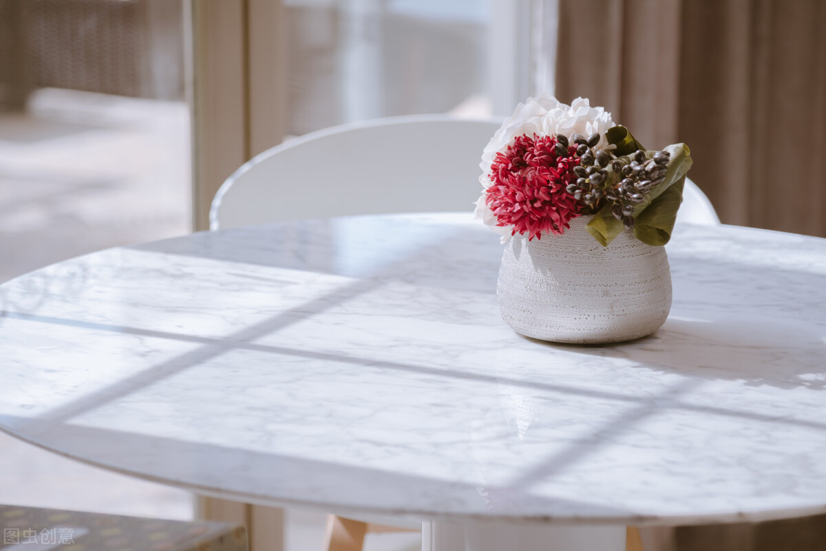 实木餐桌哪种好用,实木餐桌哪种又好又便宜