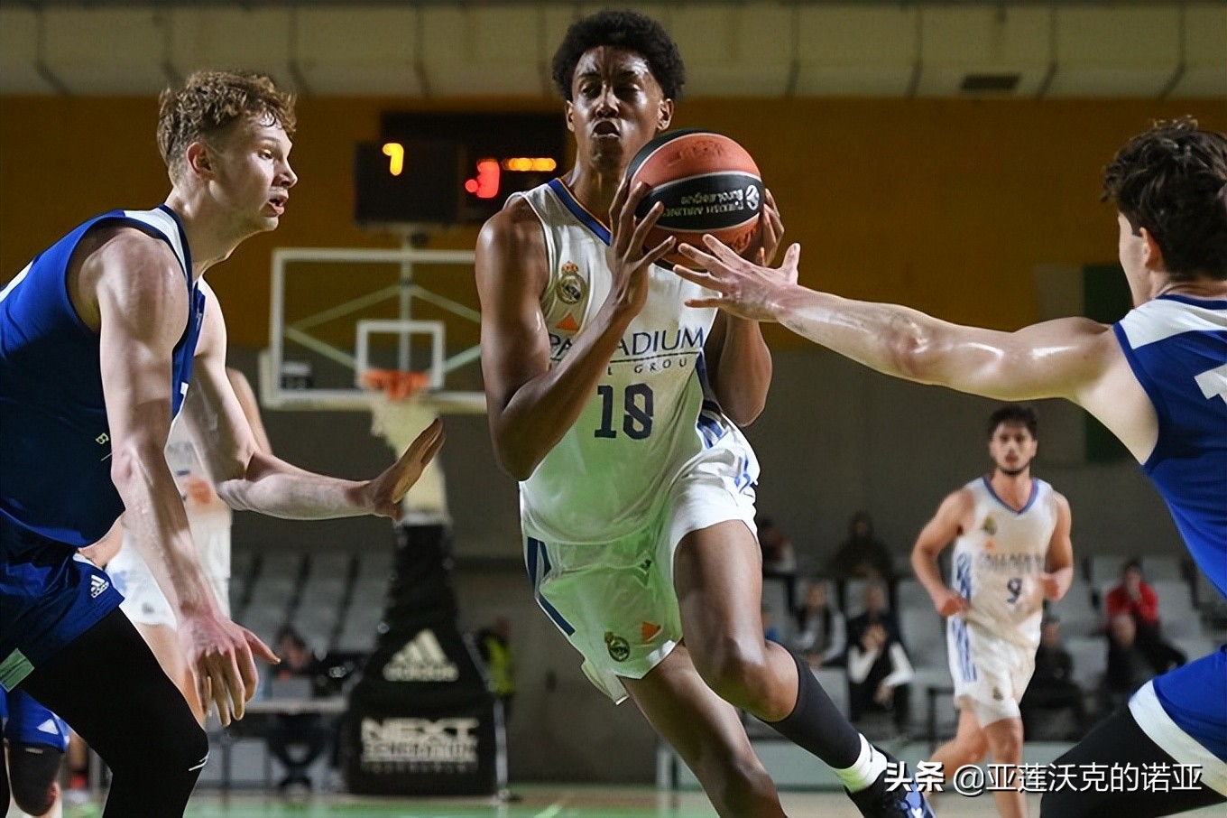 西班牙人官宣凯塔巴尔德加盟球队,西班牙前锋18岁