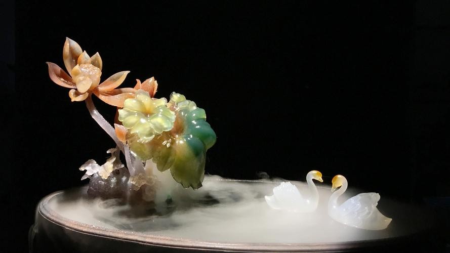 玉雕承载了中国人哪些文化,玉雕走仿古还是现代玉雕