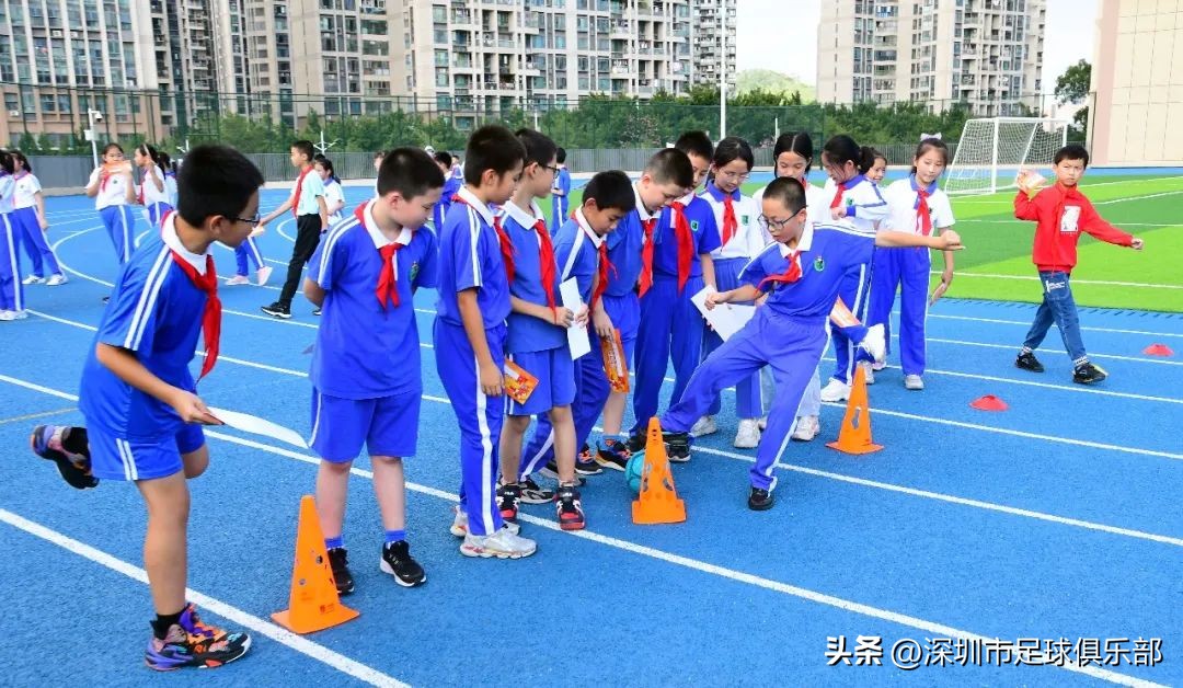 深足校园公开课走进龙岗区外国语学校（集团），同学们收获满满