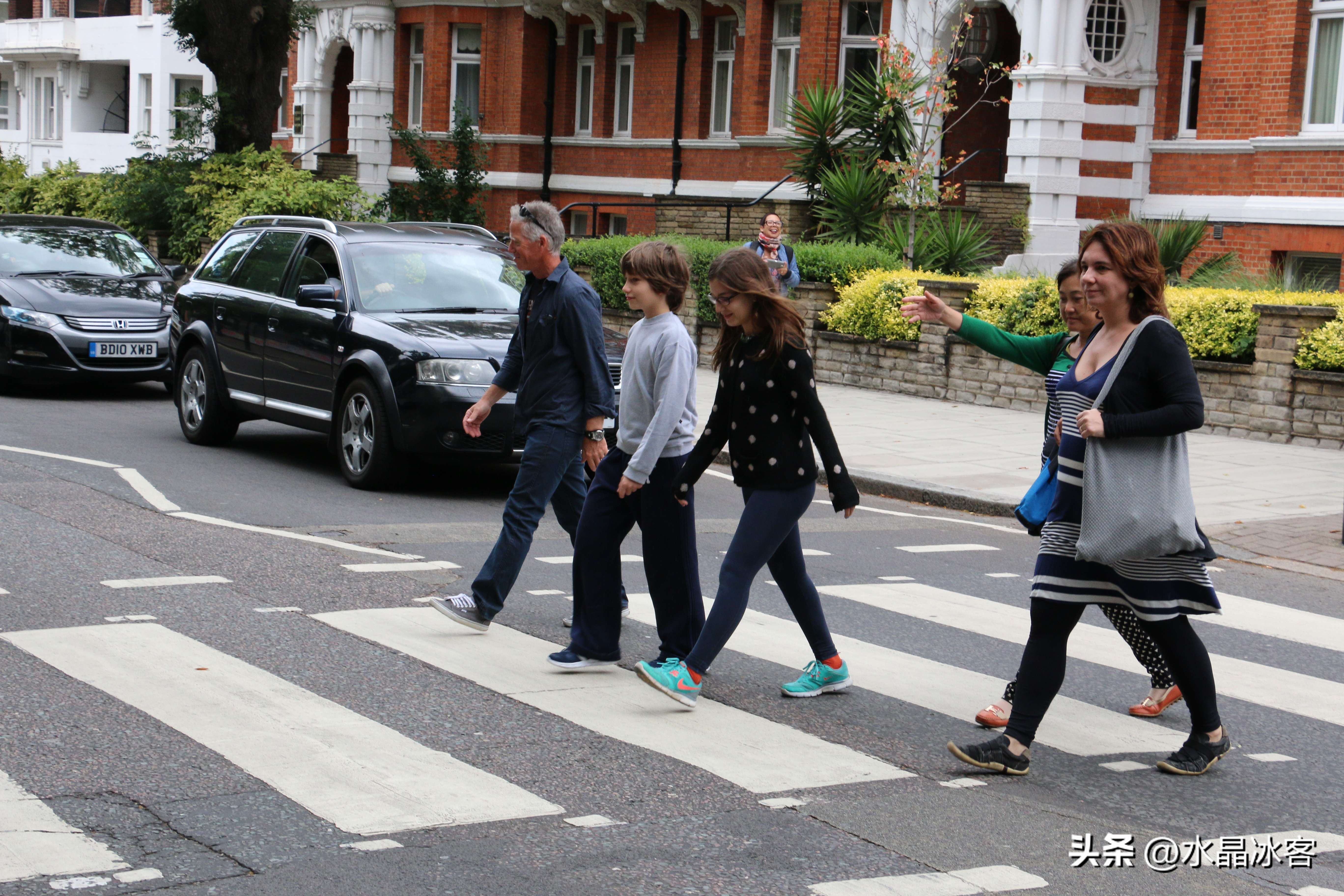 英国伦敦塔桥,英国行购物