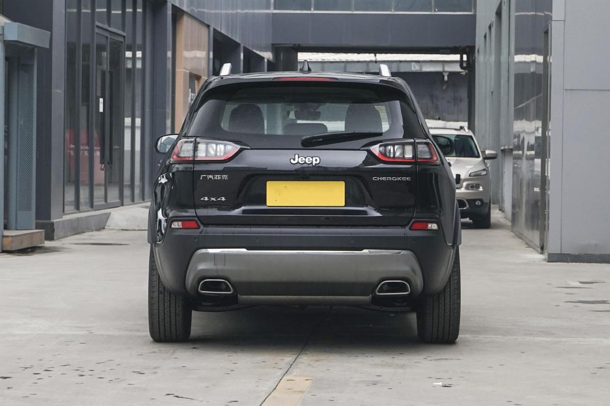 jeep自由光265,2020款自由光2.0t四驱265马力