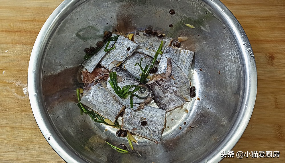 懒人带鱼的家常做法窍门,带鱼怎么焖好吃简单
