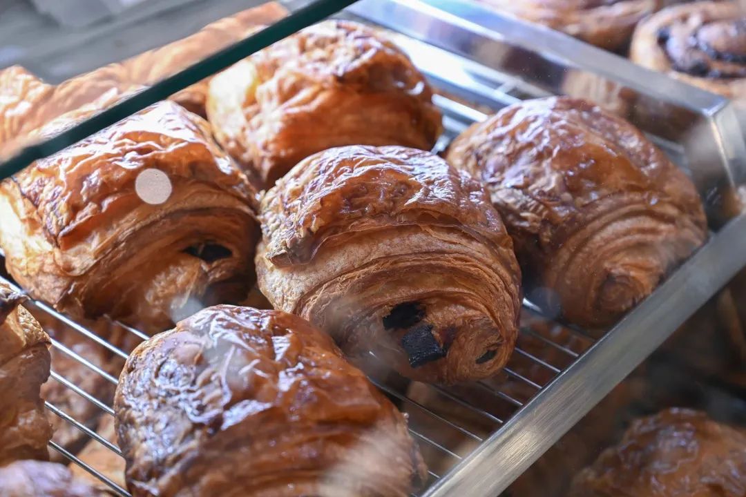 被伊丽莎白二世翻牌！巴黎最古老的面包店！