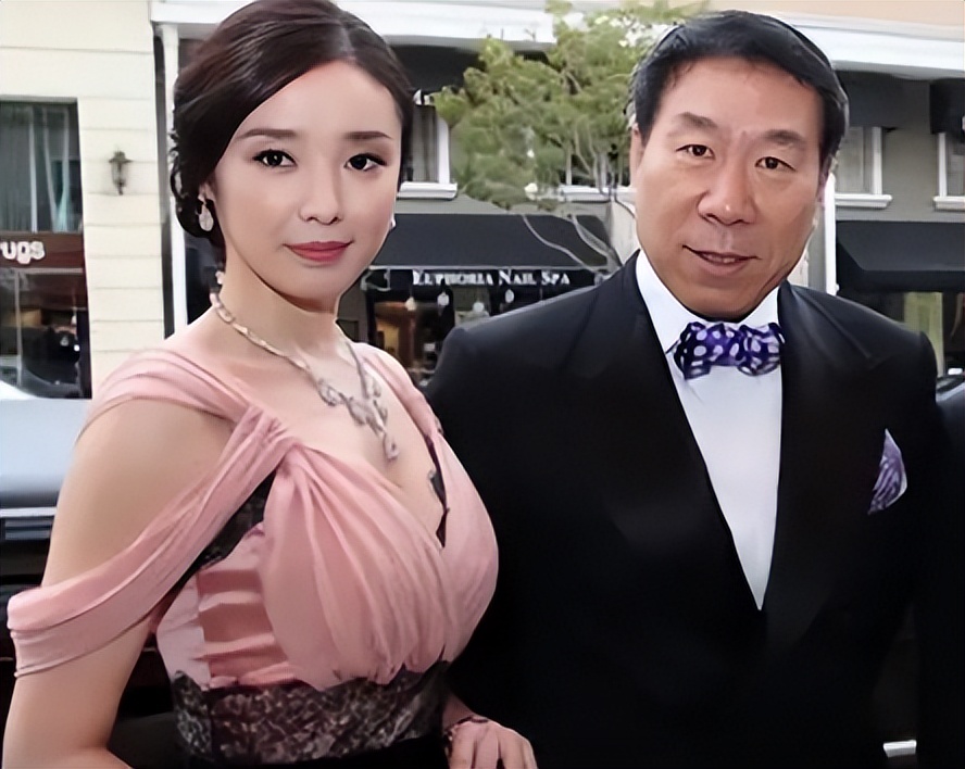 倪妮李宇春亲密照,倪妮和李宇春照片