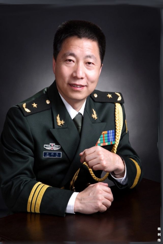 王俊凯国家航天宣传片,王俊凯致敬烈火英雄