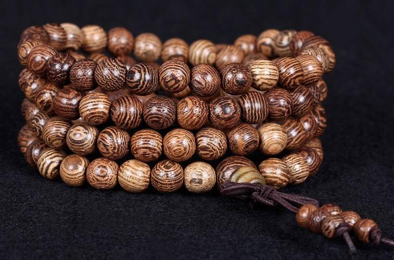 盘佛珠的讲究和禁忌,女人佩戴佛珠的讲究