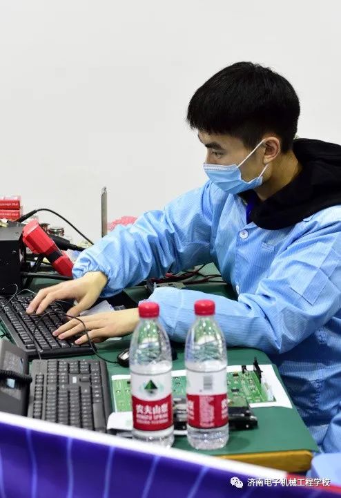 山东济南全国冠军,济南七中足球全国冠军