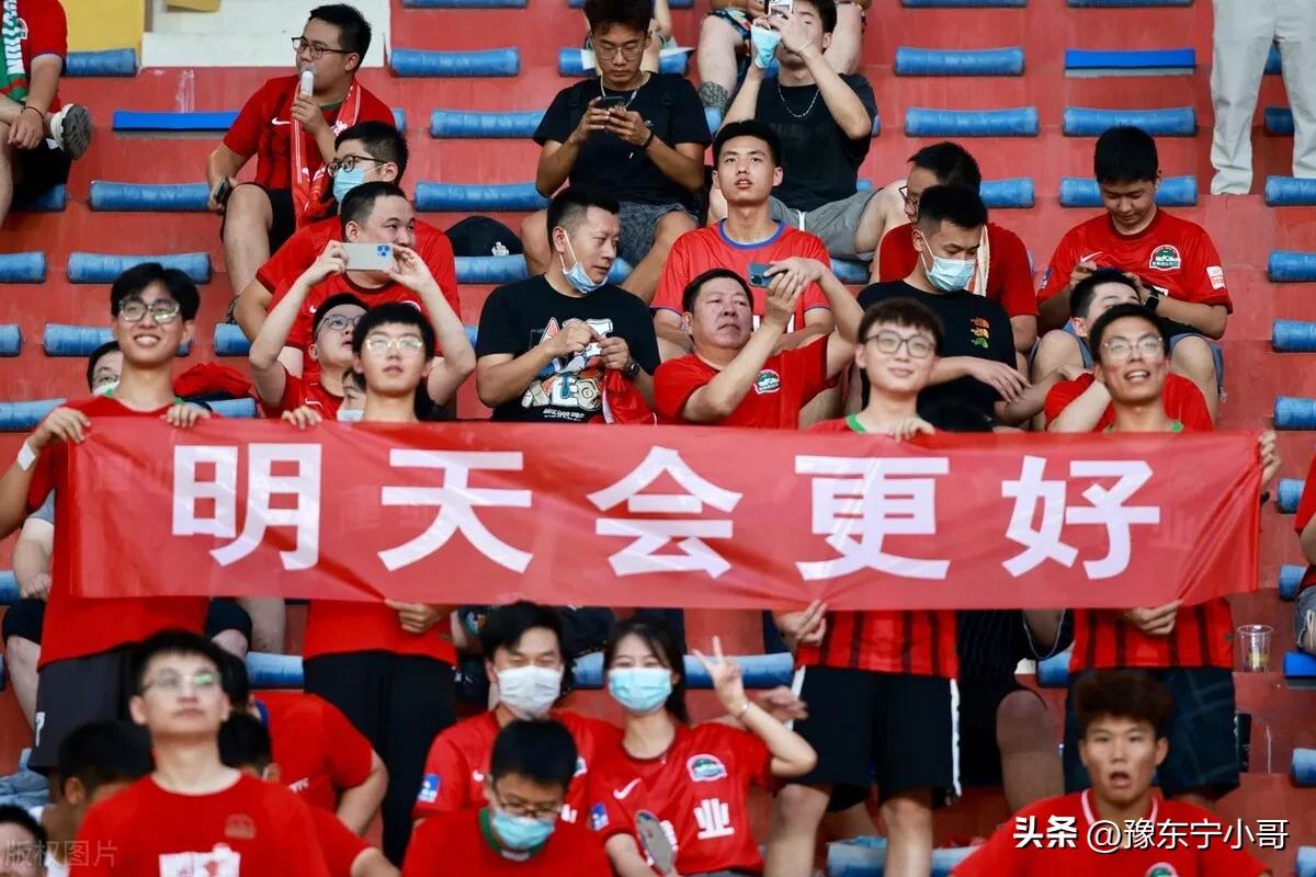 重回平民之路?河南嵩山龙门在阔绰了一个赛季之后,回到了旧时代