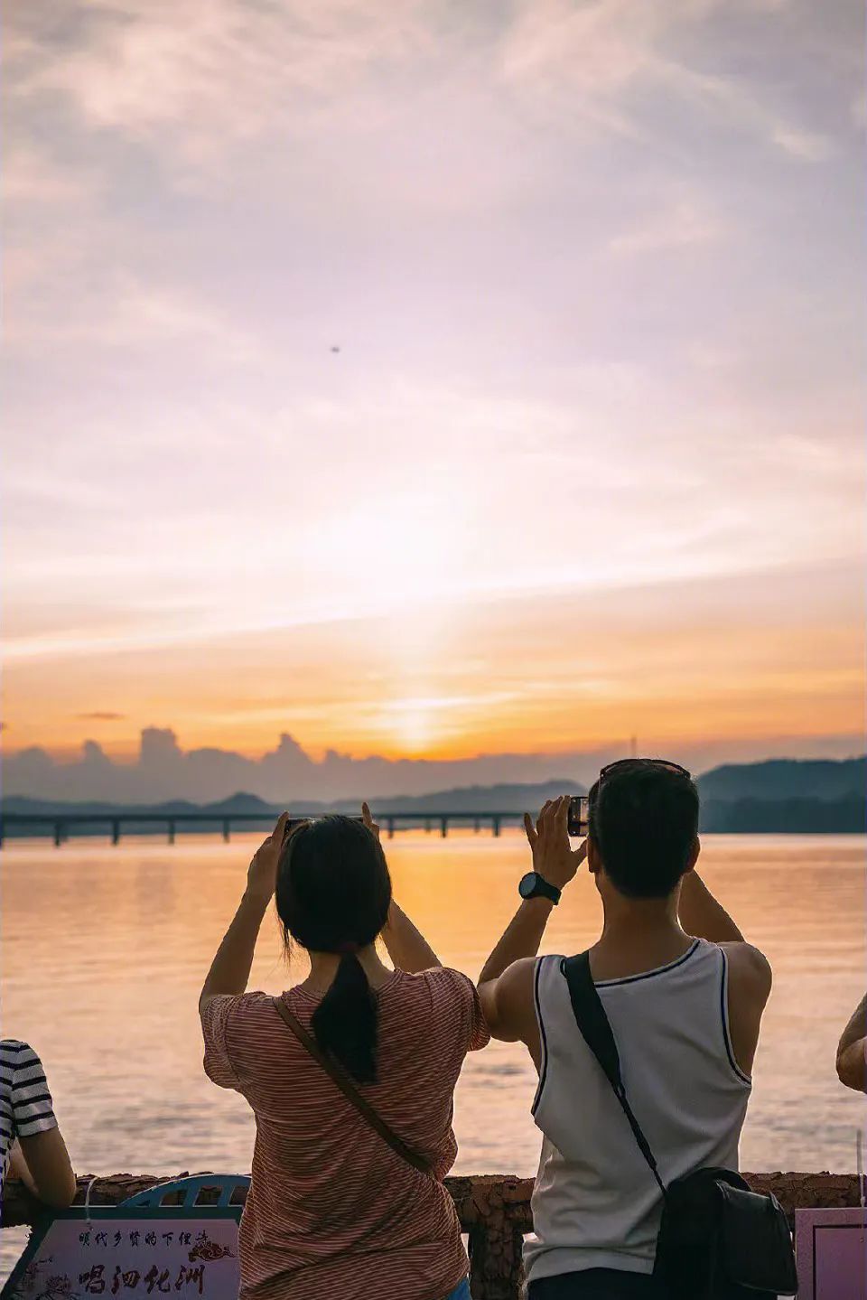 回到早睡早起的日子,回老家朝九晚五