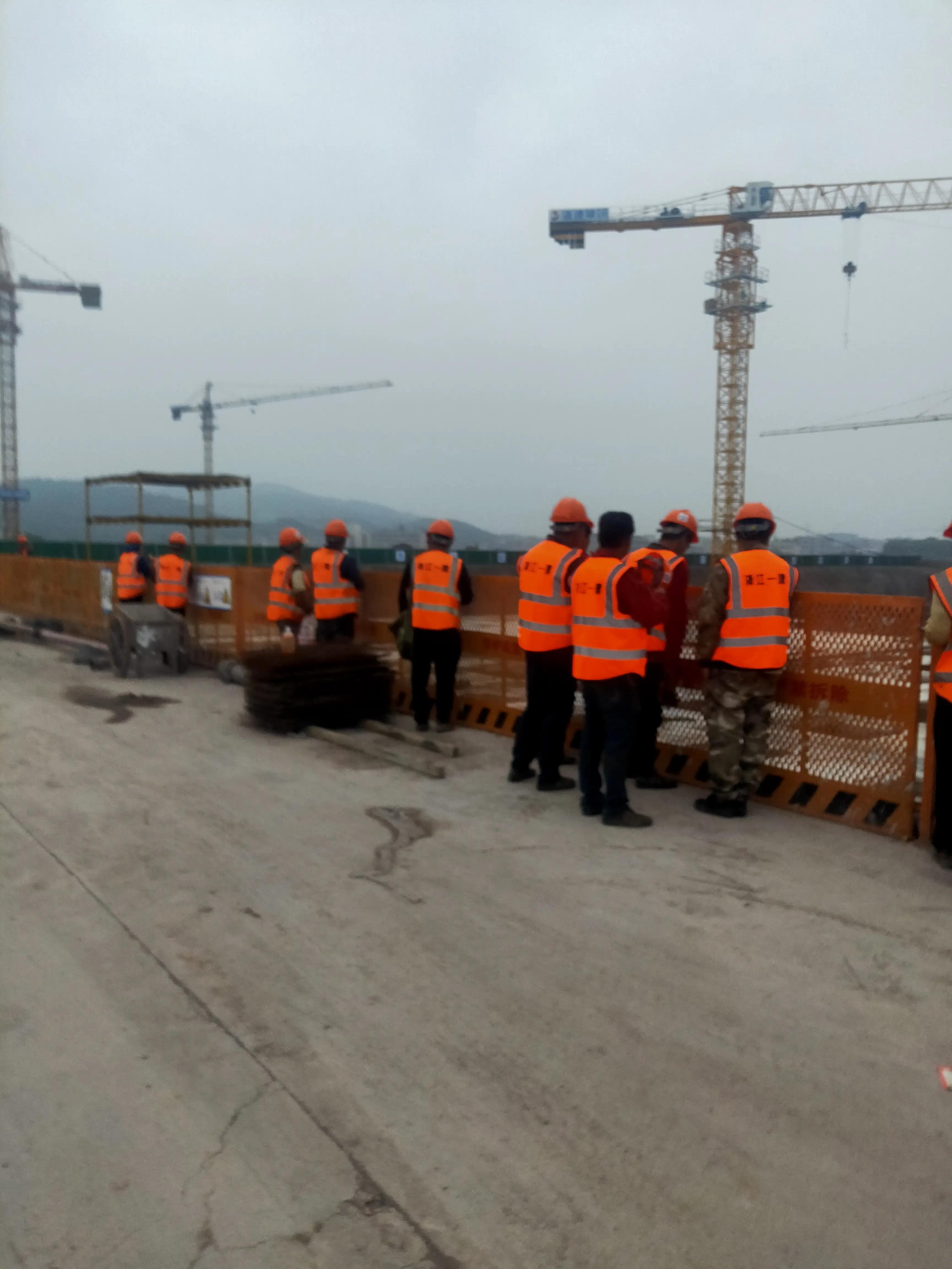 疫情放开后为什么工作那么难找呢,受疫情影响全国农民工怎样