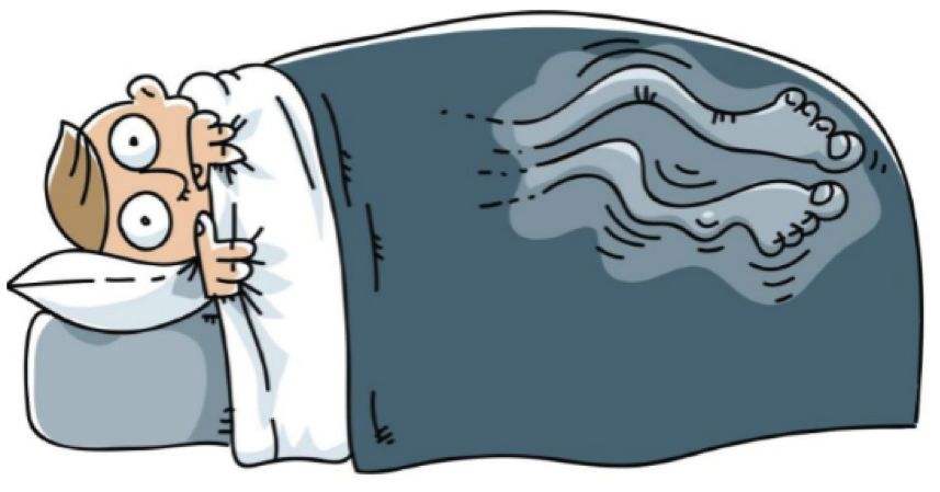 一上床睡觉就双腿不适,这种下肢无处安放的“怪病”该怎么治?