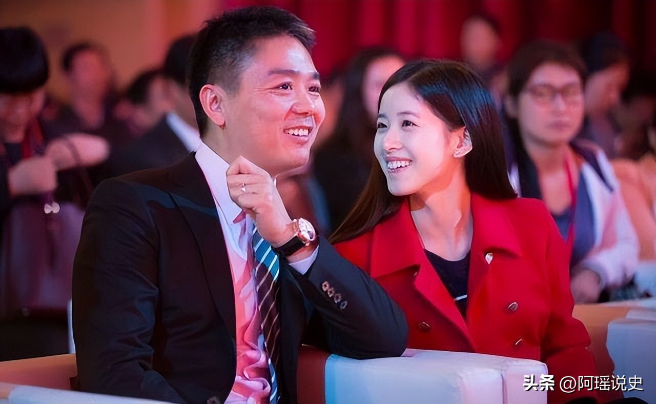 刘强东章泽天瑞士打货论坛,章泽天和刘强东首次同框