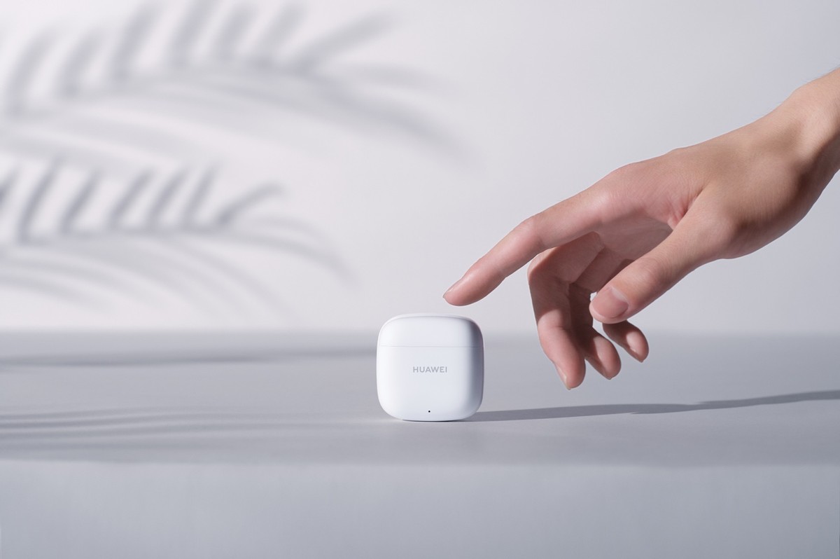 华为freebudsse2发布新版本,华为freebudsse2功能有哪些