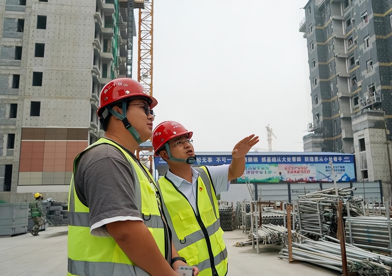 中铁十二局招聘大专吗,中铁十二局应届生招聘是正式工吗