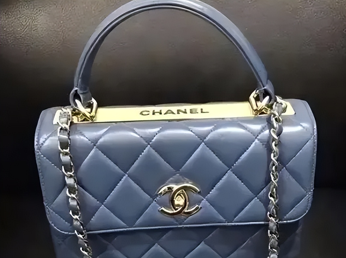 如何识别奢侈品包包真假,奢侈品鉴定怎么知道真假