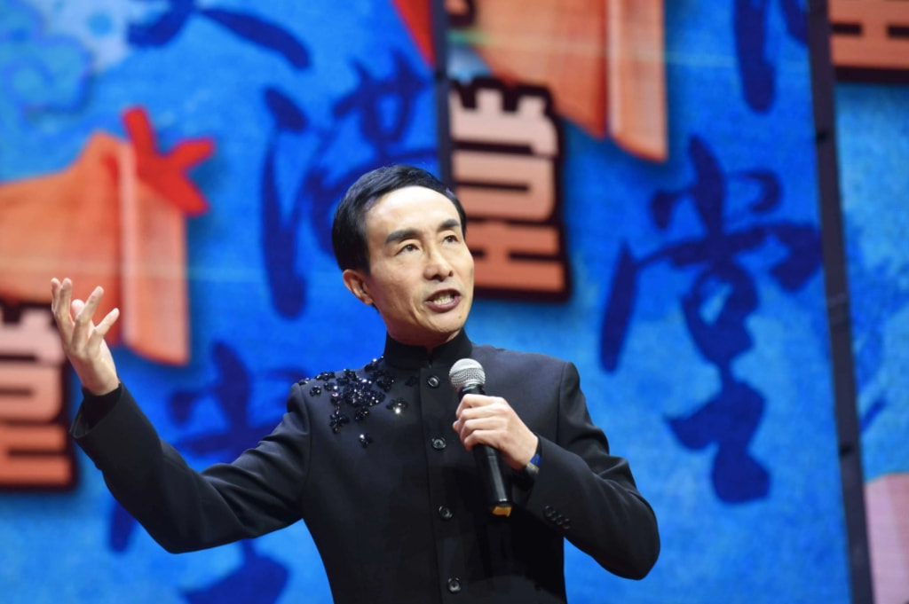 范志毅巩汉林,巩汉林批评男足引骂战