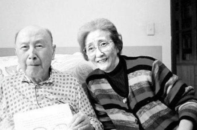 钱学森和蒋英晚年领奖的故事,钱学森和蒋英的爱情天作之合