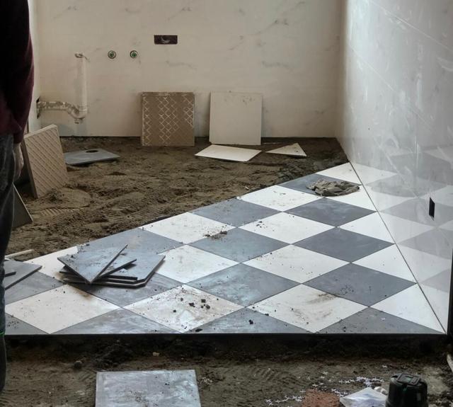 为什么越穷人越喜欢装富人,为什么人都喜欢装穷