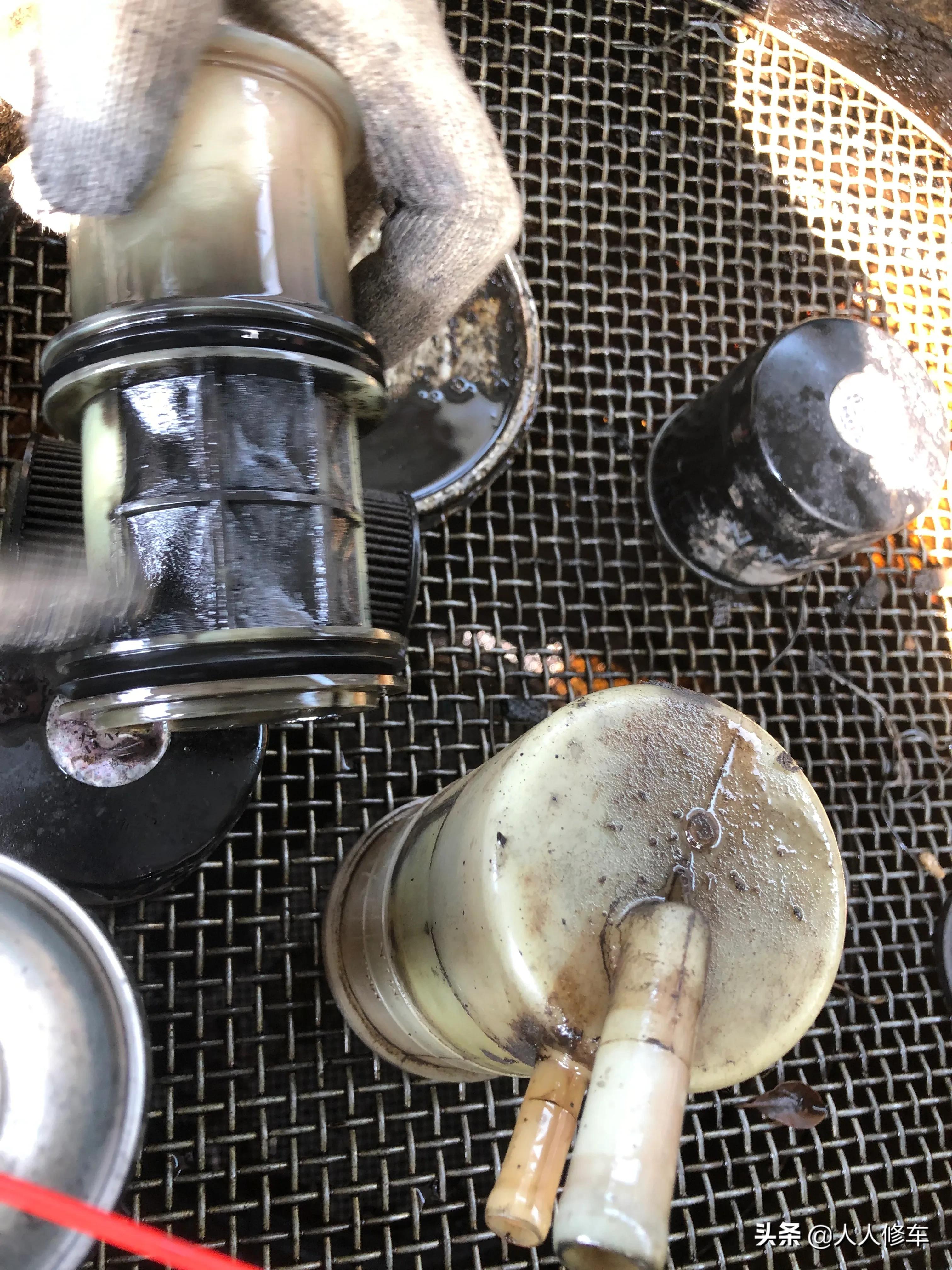 冷车启动打方向叽叽响一会就好了,冷车启动后打方向盘会有异响咯噔