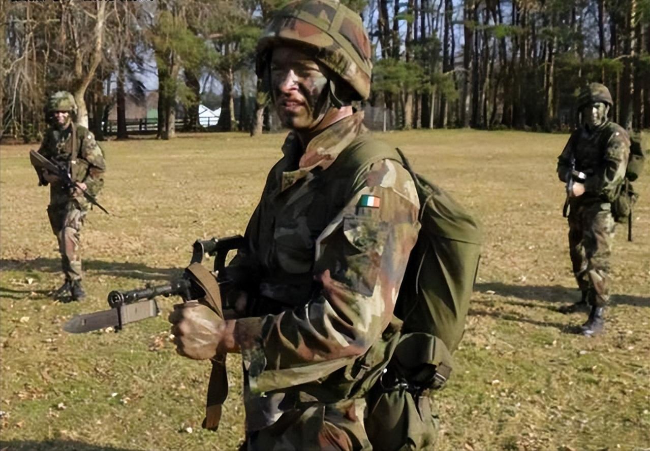 德国索林根mk4000刺刀,德国索林根刺刀图片