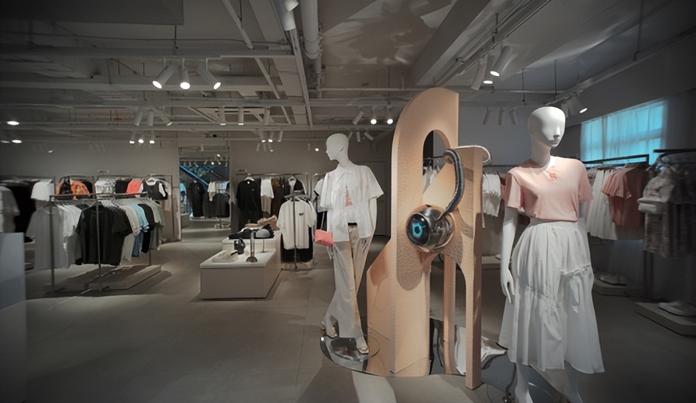 ur国货当自强,ur和其他名牌对比