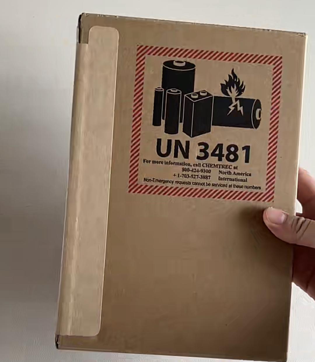 iphone14买回来有膜吗,无锁的iphone14也需要拆机吗