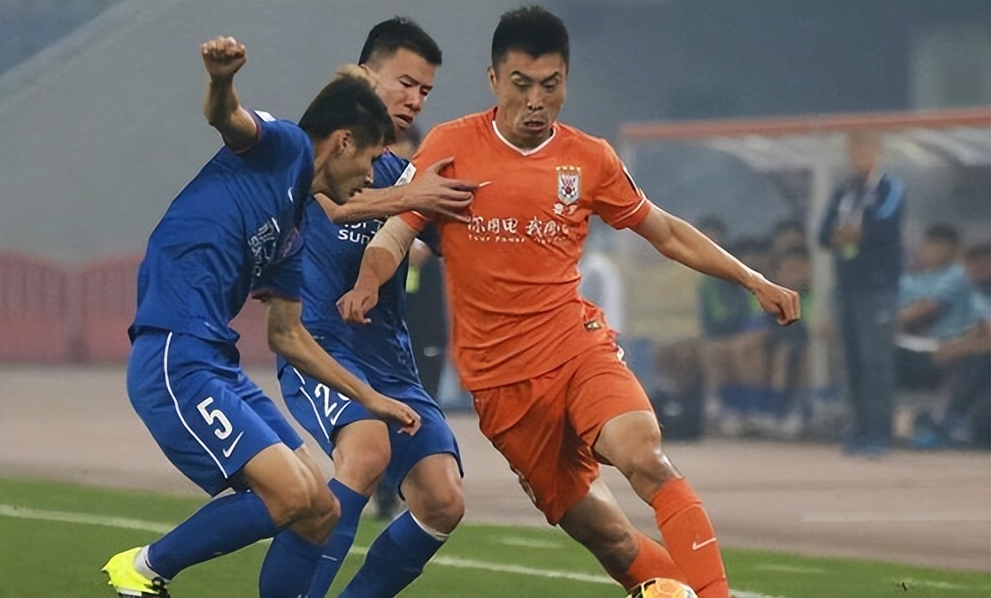 少林足球开场被胖子嘲笑,少林足球被打