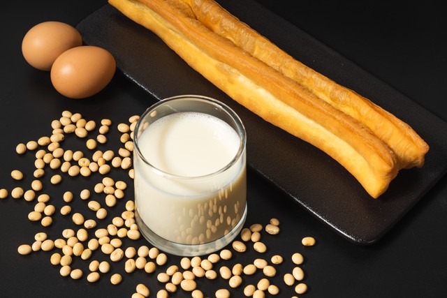 上海美食小吃一条街,上海特产必买小吃