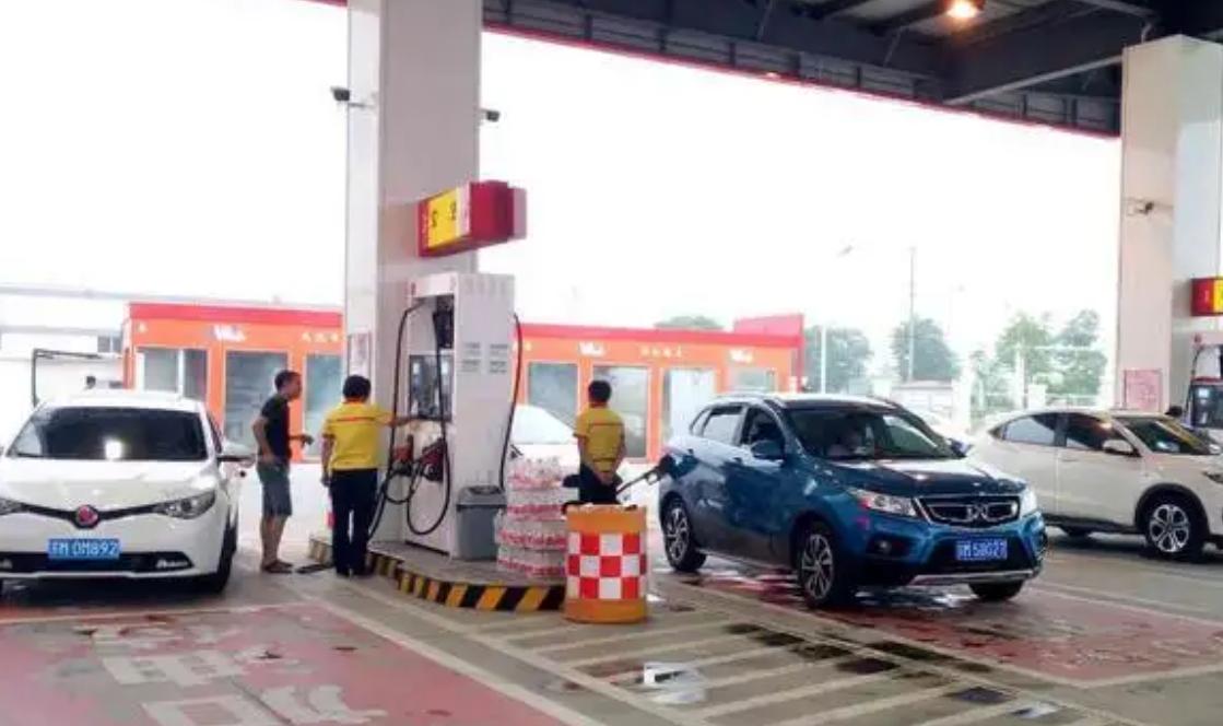 私人加油站油价便宜敢加么,私人加油站为什么油价很便宜