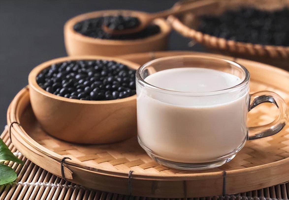 晚上睡觉嘴发干吃什么药,宝宝睡觉嘴唇干燥什么原因