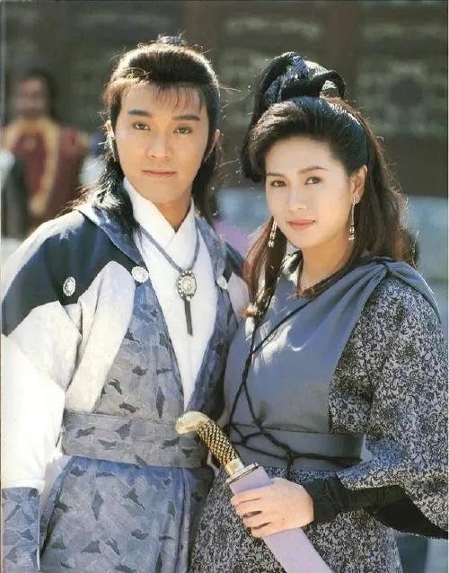 周星驰喜剧之王最后成功当导演,周星驰的喜剧之王为何能成为经典