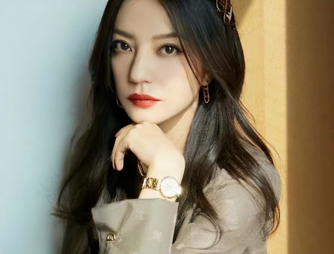 赵薇海外资产最新消息,赵薇投资圈事件始末