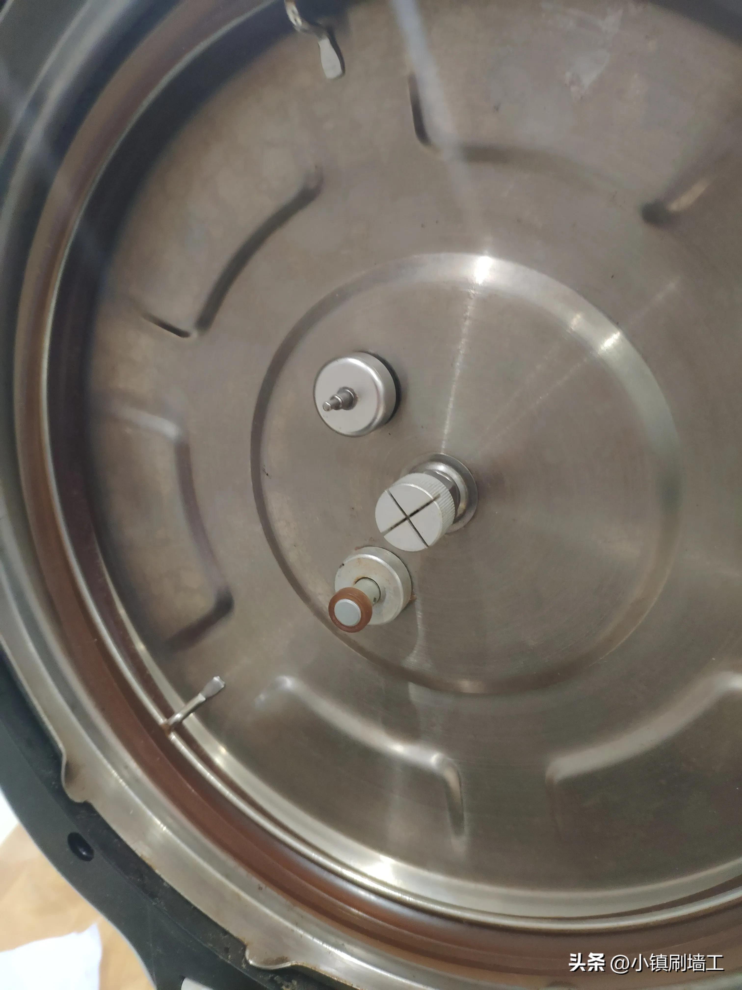 苏泊尔电压力锅不工作,苏泊尔压力锅通电不加热怎么回事