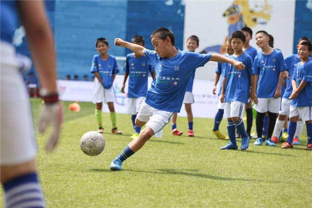 中国男足什么时候才能踢进世界杯,中国男足为什么进不了世界杯